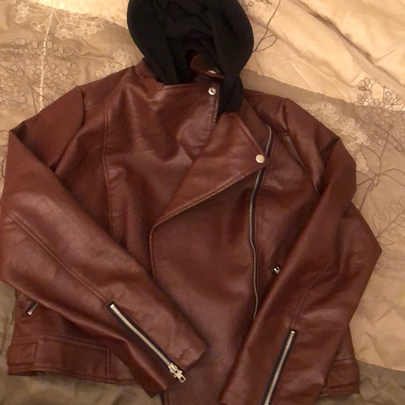 Faux leather coat - Picture 2 of 4